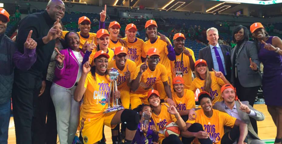 Los Ángeles Sparks es el nuevo campeón de la WNBA. @WNBA.