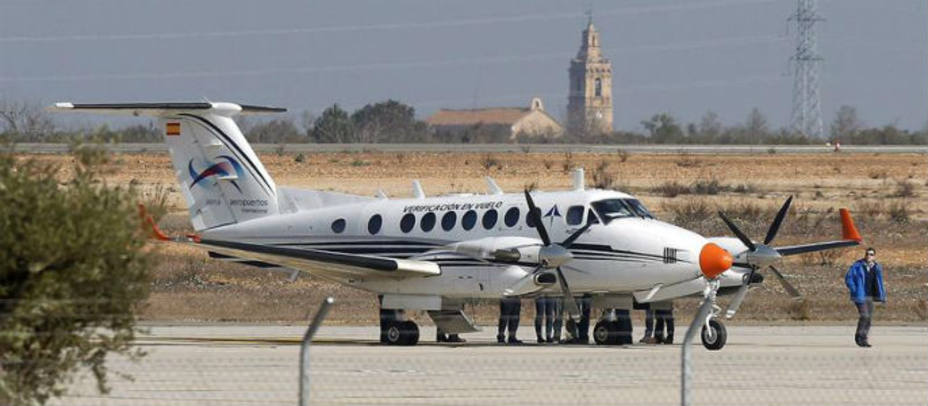 Primera avioneta en aterrizar en aeorpuerto de Castellón. EFE