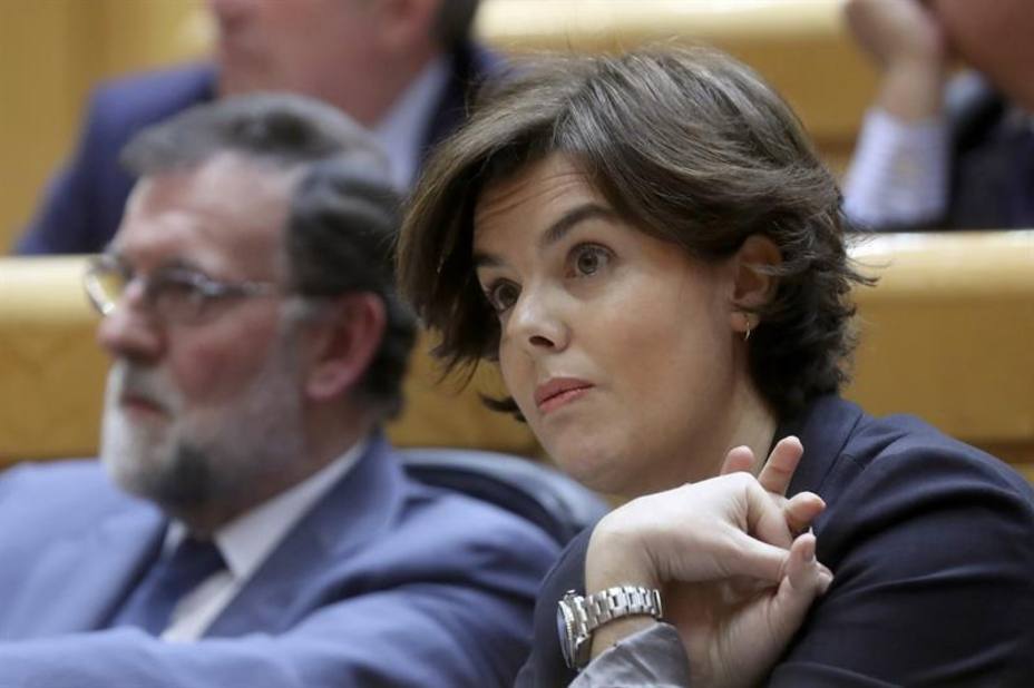 Los parlamentos, la vía de acceso de la mujer al poder político en España