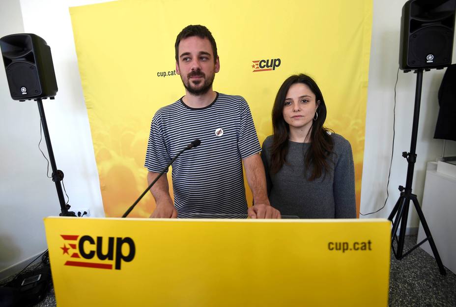 La CUP mantiene la abstención y hará posible mañana la investidura de Torra
