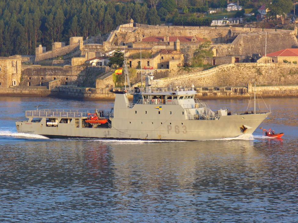 Foto de archivo del buque Arnomendi en aguas de la ria de Ferrol - FOTO: Armada