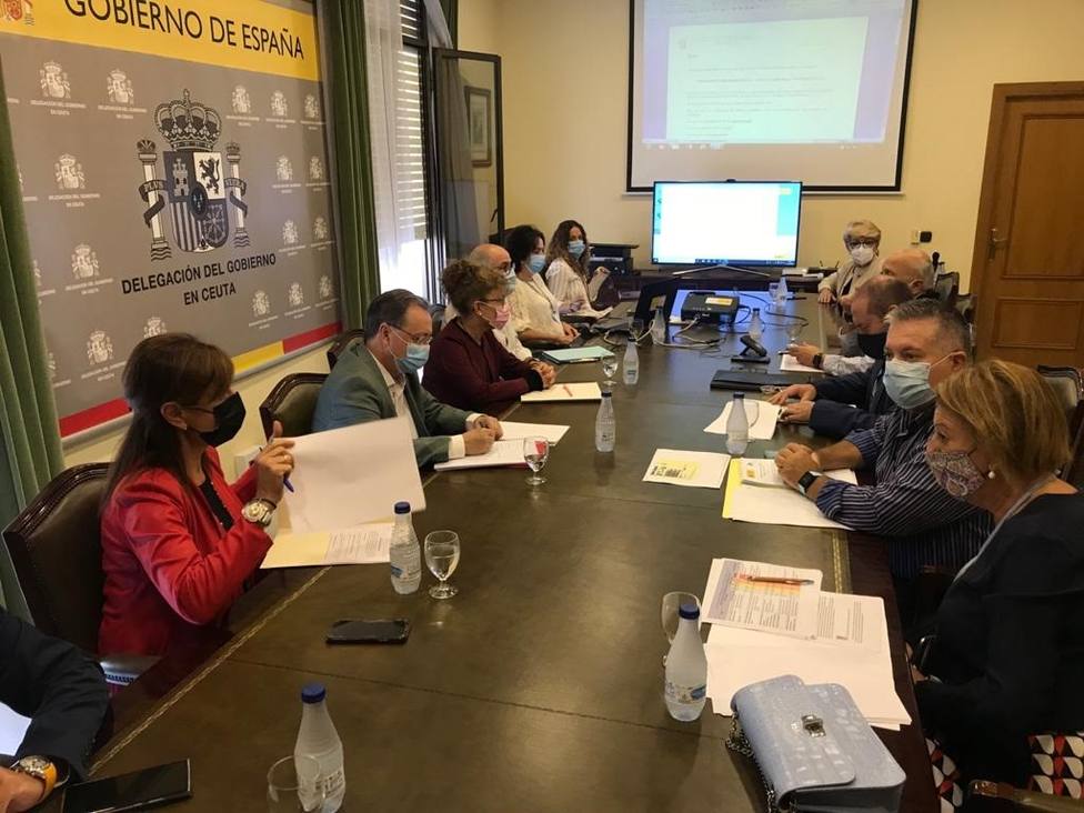 Gobierno de Ceuta prohibirÃ¡ las reuniones con mÃ¡s de seis no convivientes y pide evitar desplazamientos innecesarios