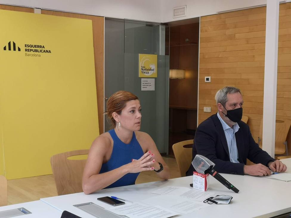 Los concejales de ERC en el Ayuntamiento de Barcelona Elisenda Alamany y Jordi Coronas