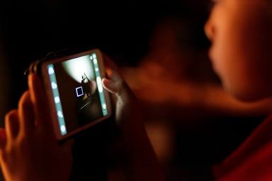 Calatayud asegura que los móviles pueden ser el origen de acosos de menores