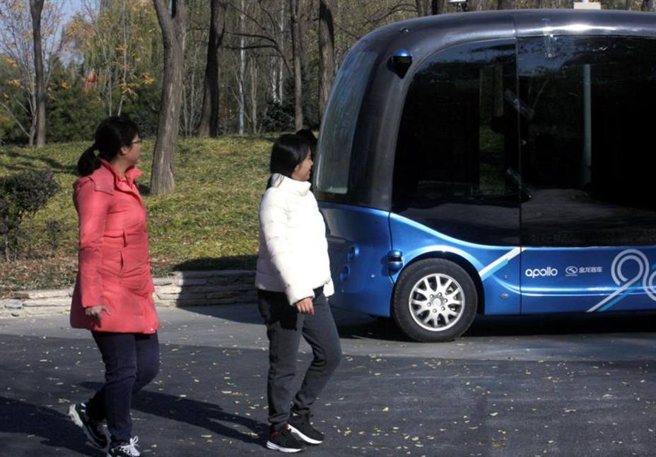 Pekín planea tener autobuses autónomos en sus calles en 2022