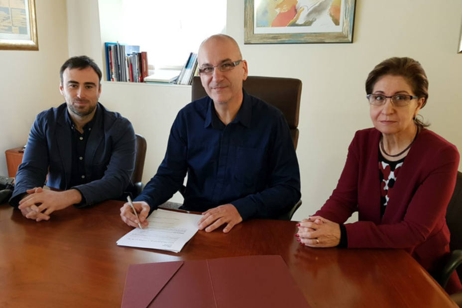 El rector de la Universidad de Girona apoya que los estudiantes se encierren para impedir detenciones