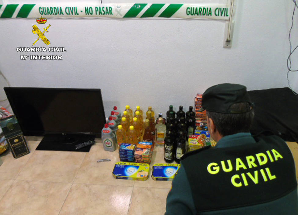 Desarticulado un grupo delictivo juvenil dedicado a robar en viviendas de Los Urrutias