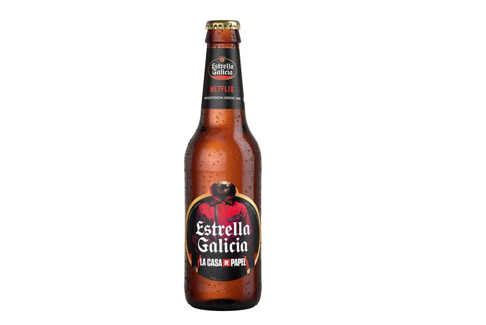 Botella especial de Estrella Galicia dedicada a La Casa de Papel