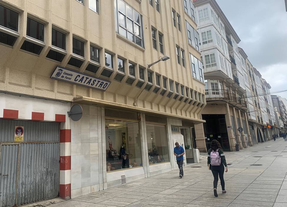 Exterior de la oficina del Catrastro de Ferrol - FOTO: PP de Ferrol