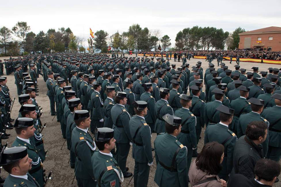 Casi 2000 alumnos comienzan el curso en la academia de la Guardia Civil de Baeza