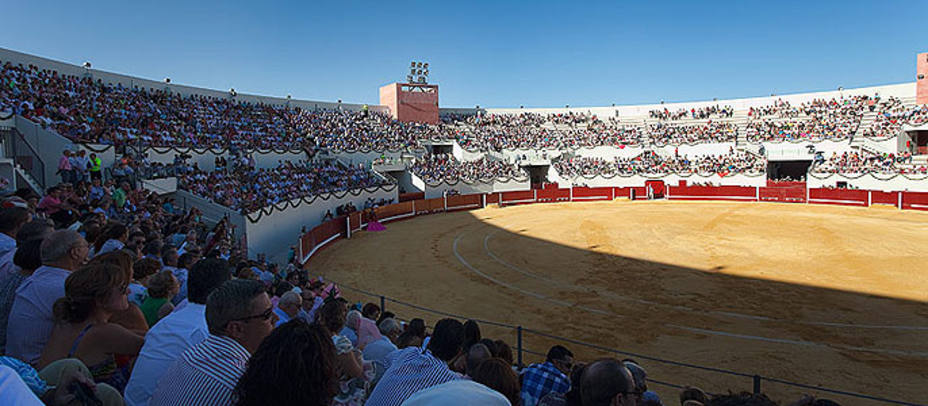 La plaza de toros sevillana de Utrera inaugurará su temporada con esta novillada el 9 de mayo. ARCHIVO