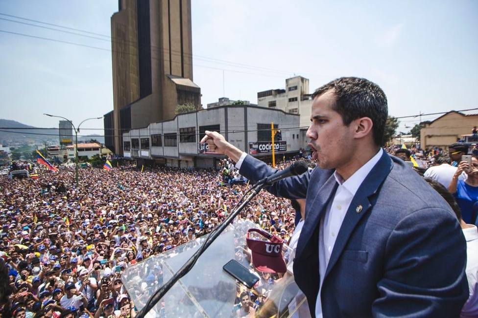 Guaidó anuncia una gira para recuperar Venezuela de punta a punta