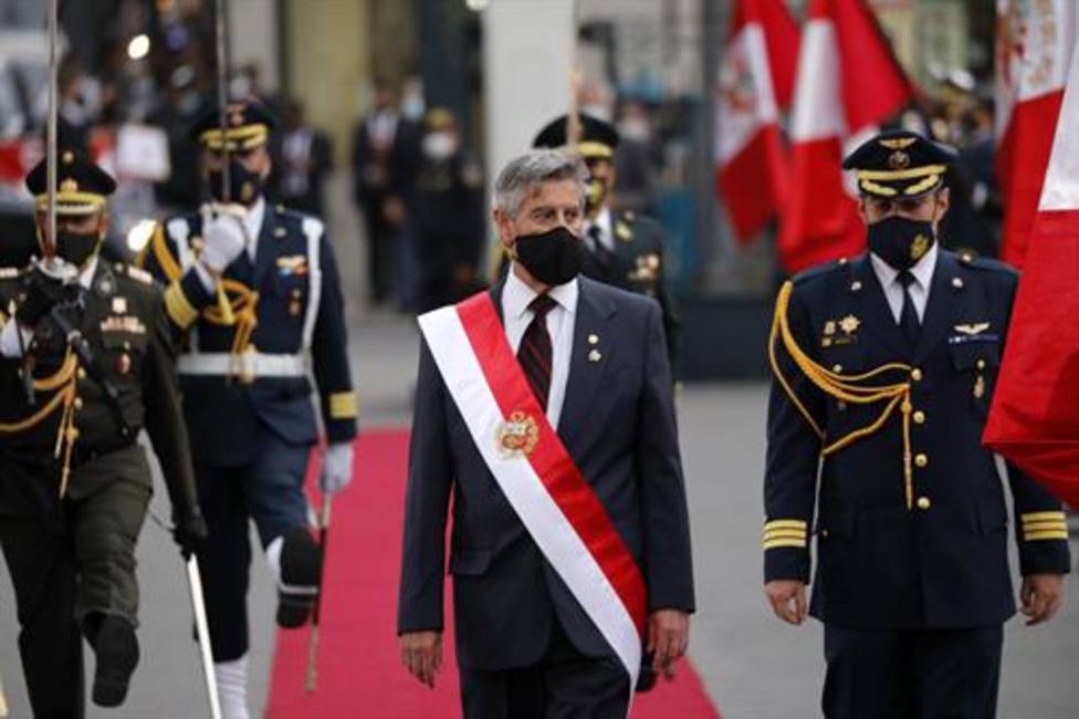 Los nuevos ministros de Perú juran sus cargos con el regreso de Pilar Mazzetti a la cartera de Salud