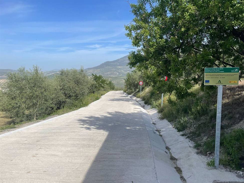 El camino rural de Lorite a La Celada en Iznájar ya está disponible para los agricultores y ganadero