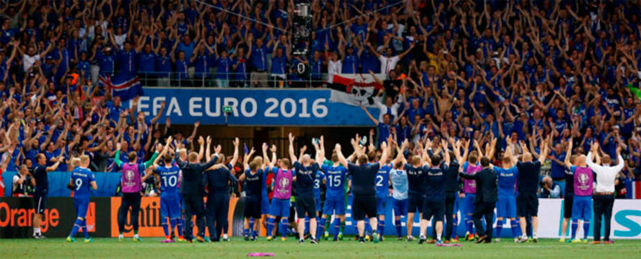 Islandia celebra el pase a cuartos. REUTERS