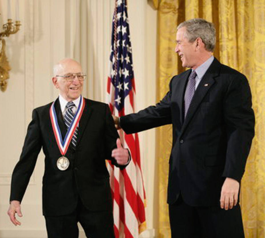 Ralph H. Baer con George W. Bush