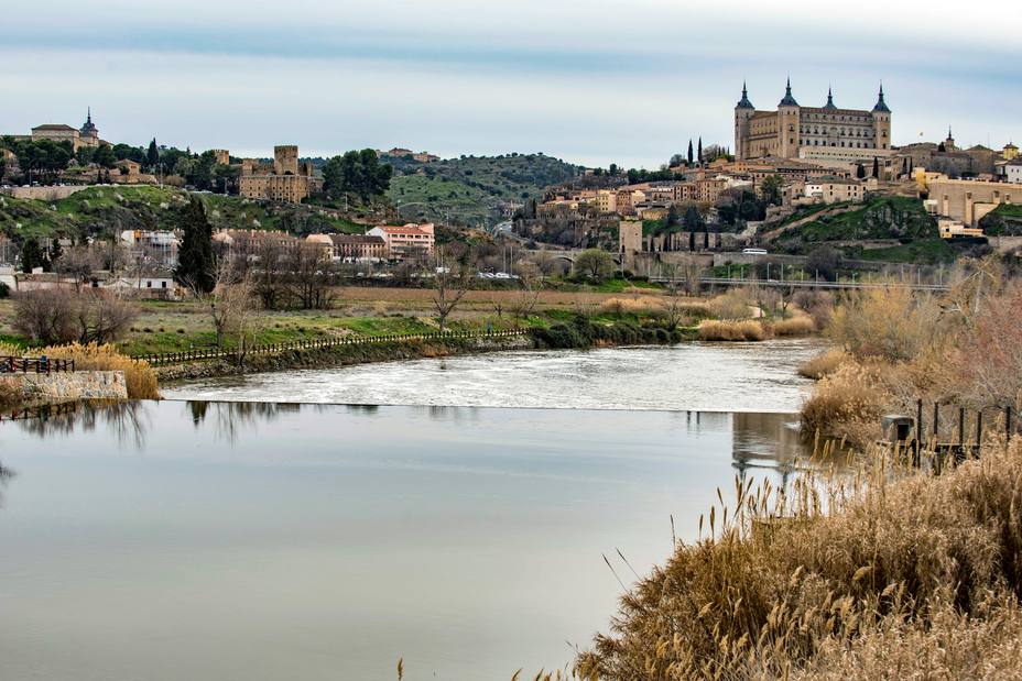 El río Tajo, a su paso por Toledo.