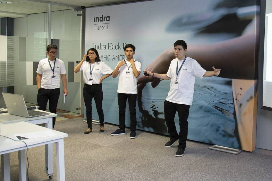 Indra busca potenciar el talento joven en Latinoamérica con concurso interno de propuestas