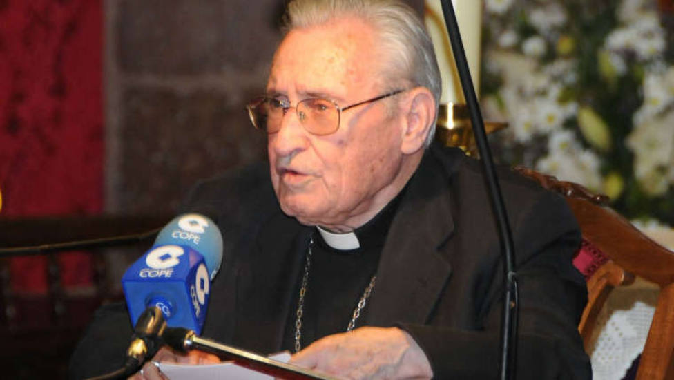 Damián Iguacén, obispo emérito de Tenerife