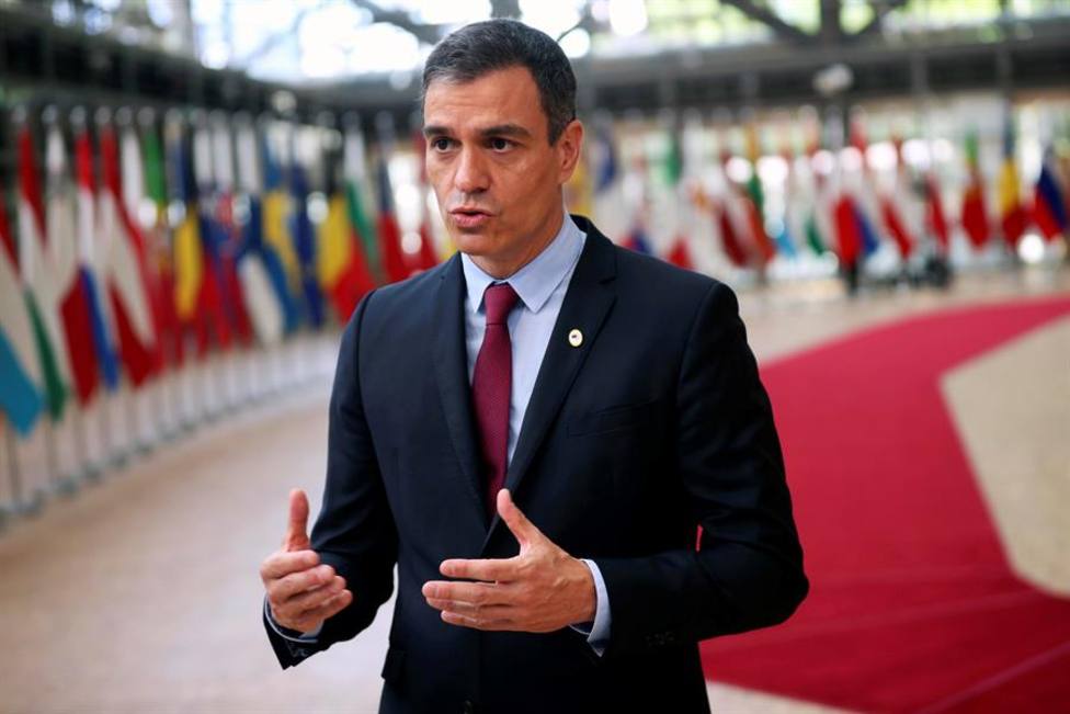 El presidente del Gobierno de España, Pedro Sánchez llega por cuarto día consecutivo al Consejo Europeo