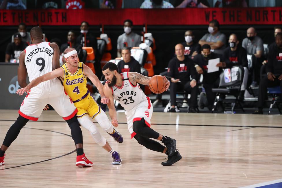 Toronto - Lakers