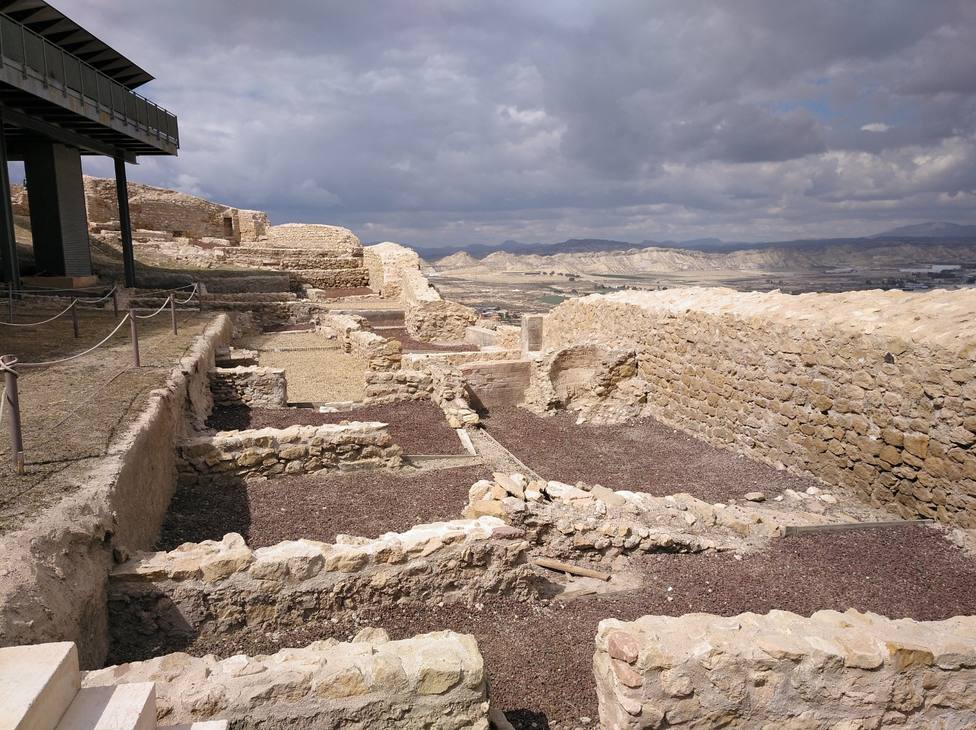 Ayuntamiento realizará trabajos de restauración, señalización y cartelería en Parque arqueológico del Castillo