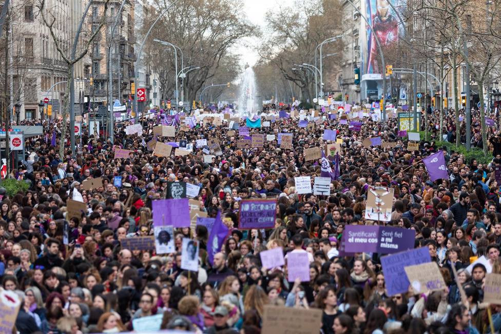 Manifestación del 8M del año pasado en Barcelona - Pau Venteo - Europa Press - Archivo