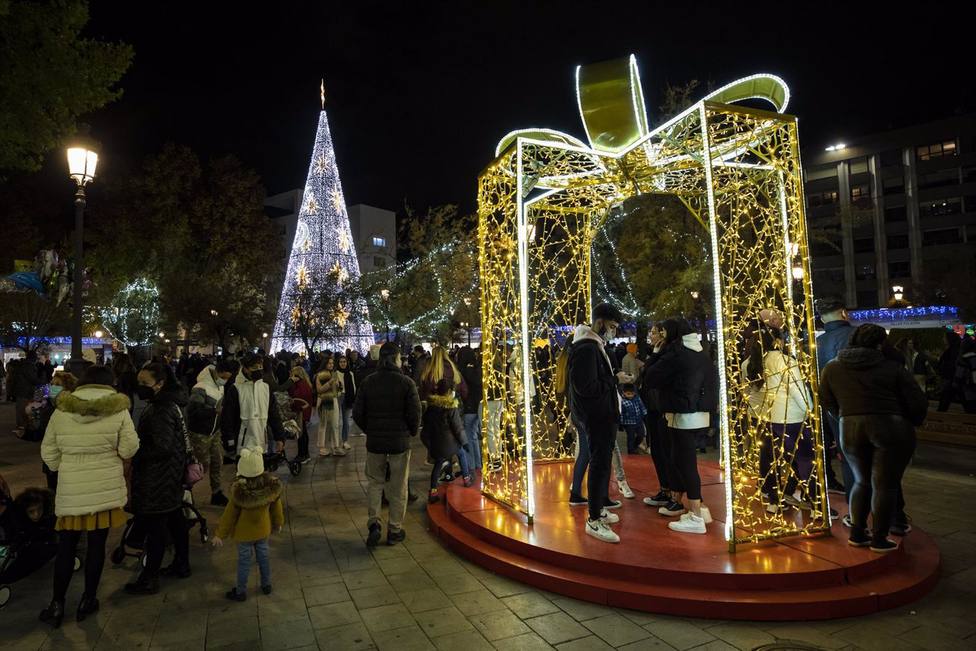 Granada.- El Ayuntamiento alumbrarÃ¡ la Navidad el 2 de diciembre, con reducciÃ³n de horas para ahorrar