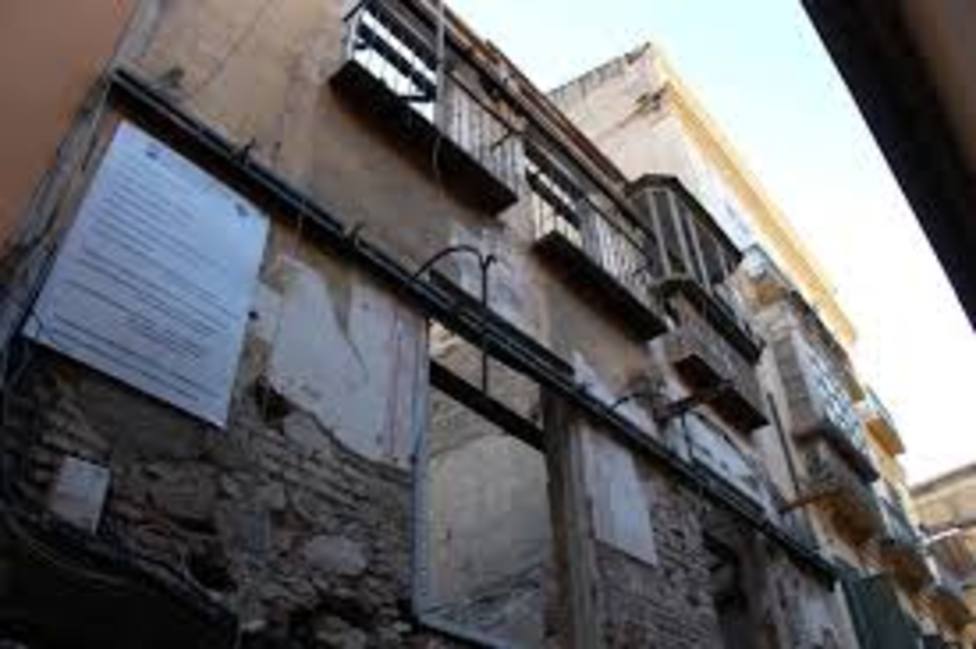 El Ayuntamiento de Málaga obliga a dar uso a casi 100 solares y edificios ruinosos del centro