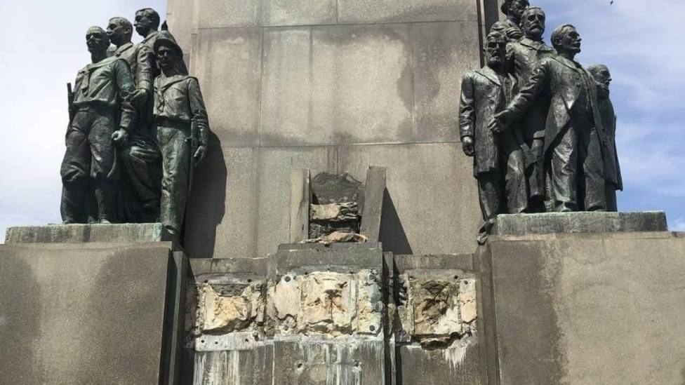 El inexplicable robo de una estatua histórica de 400 kilos de peso en Río de Janeiro