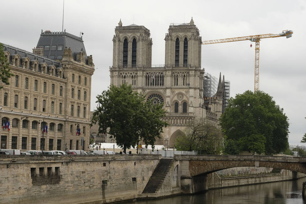 Francia condena a 28 años al yihadista que atacó a policías en Notre Dame
