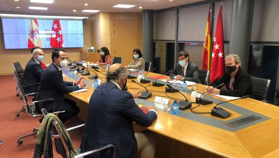 El Gobierno apoyará a la Comunidad de Madrid en la elaboración de nuevas medidas para contener el virus
