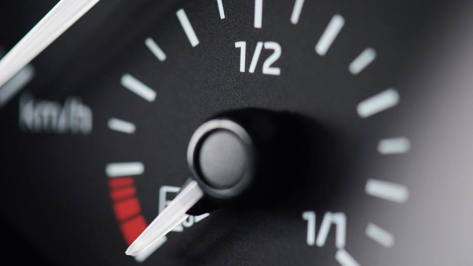 La DGT desvela la velocidad a la que deberías conducir para ahorrar gasolina: hasta un 30% menos