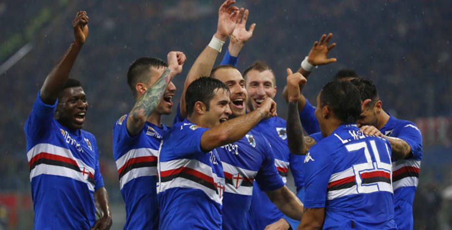 La Sampdoria celebra el 0-2 ante la Roma. REUTERS