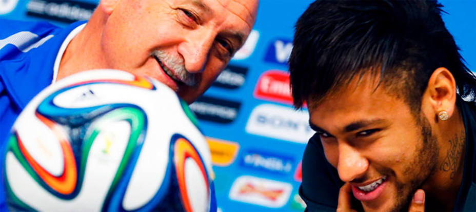 Neymar y Scolari, en la rueda de prensa previa al partido contra Croacia. REUTERS