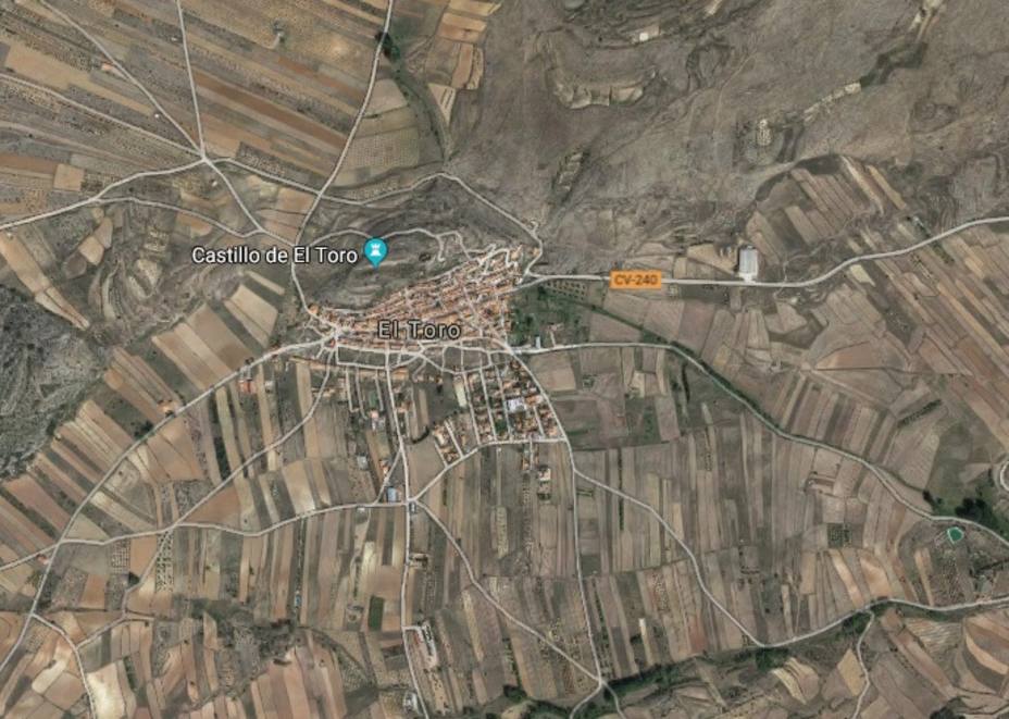 Bomberos buscan a un grupo de personas perdido cerca de una antigua base militar de El Toro (Castellón)