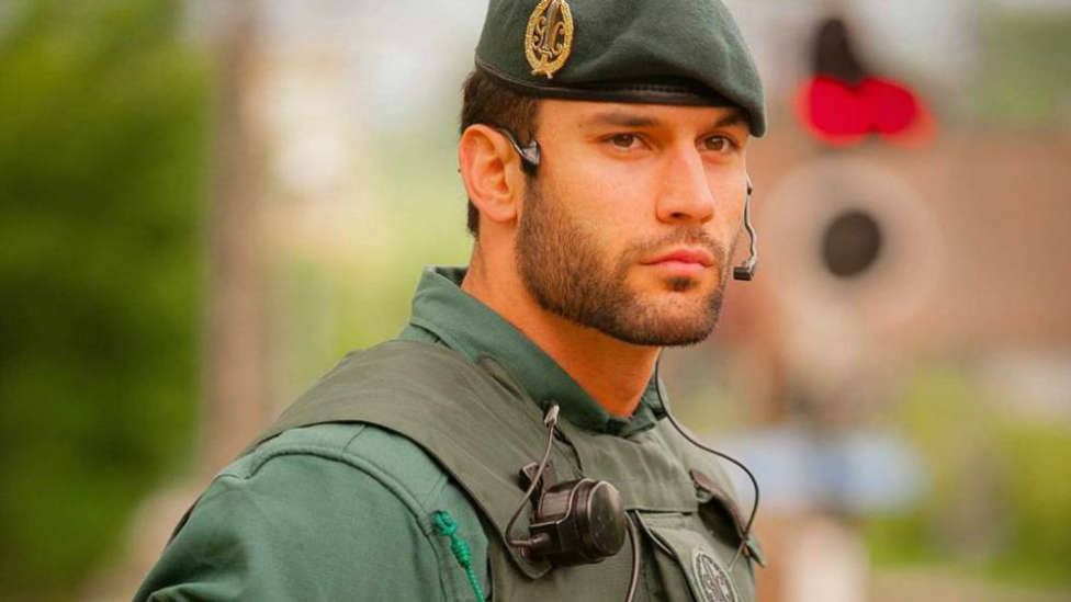 Ángeles de la guarda vestidos de verde: La Guardia Civil salva a