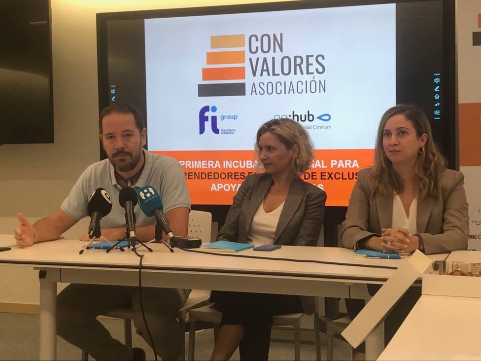 Se presenta la primera incubadora social de España