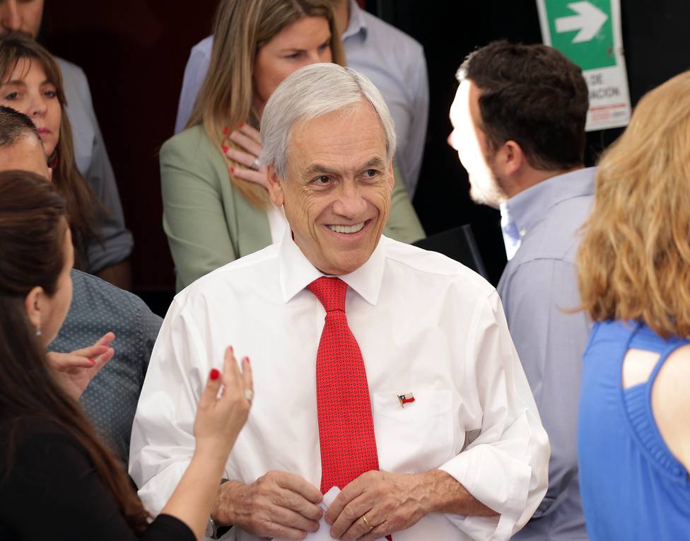 Piñera ratifica la realización de un referéndum para modificar la Constitución en Chile
