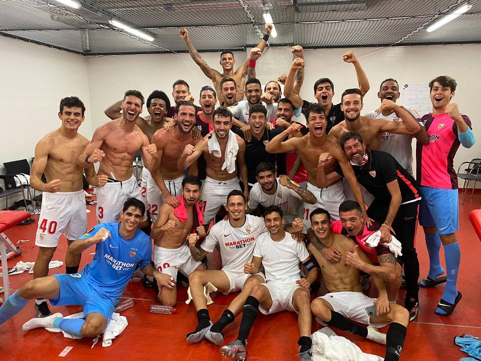 Sevilla - Manchester United _ FINAL-Vestuario