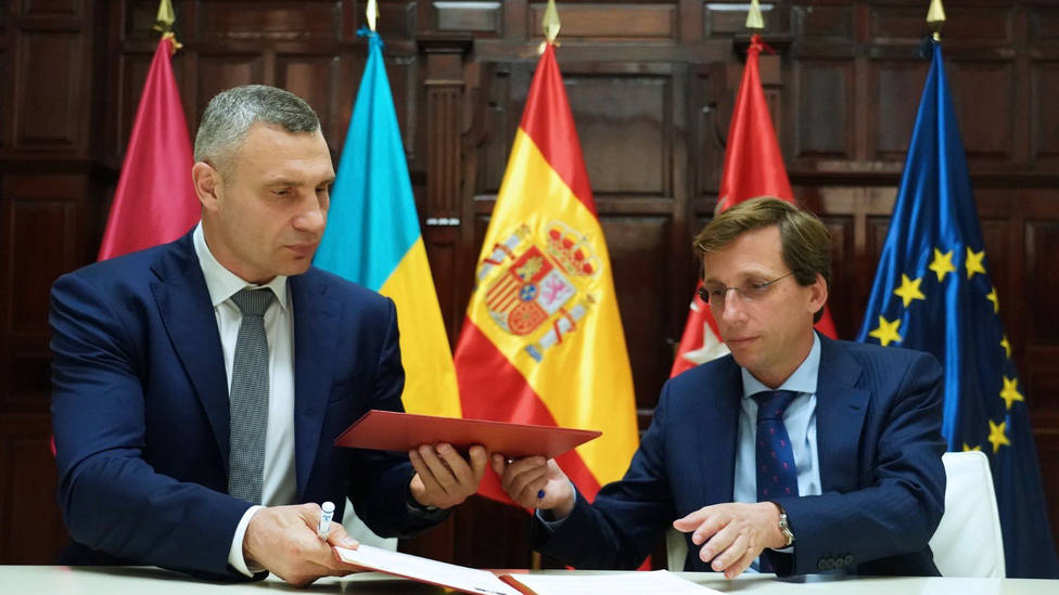 Alcalde de Kiev pide en Madrid un envío urgente de armamento defensivo