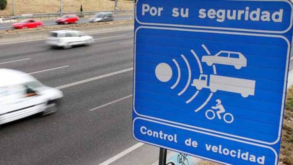Cuidado al volante este puente: aquí están ubicados los radares que más multan en las carreteras españolas