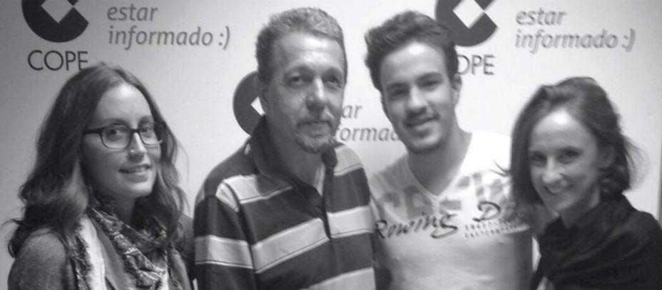 Juanju Elola y su hijo Guillermo en La Noche de COPE
