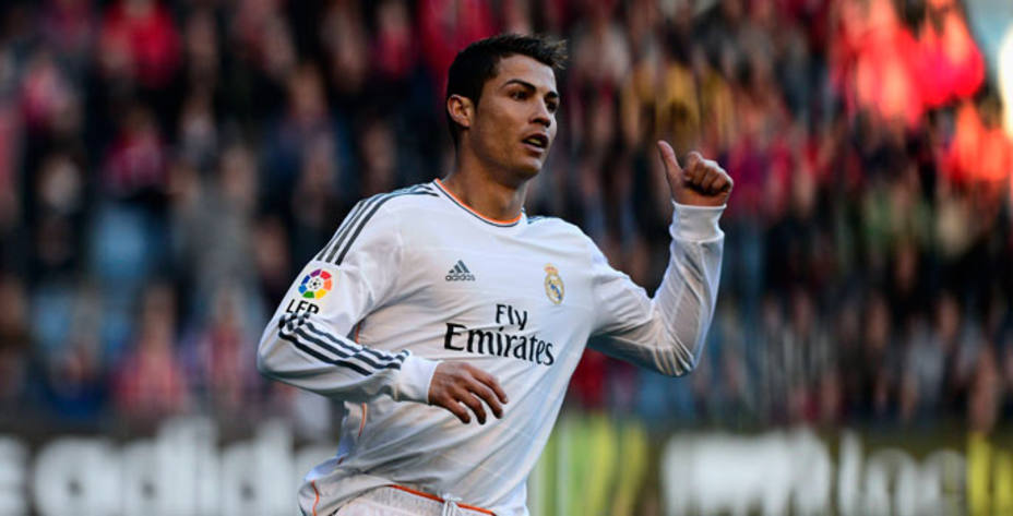 Cristiano Ronaldo sueña con ganar la Champions vestido de blanco. Reuters.