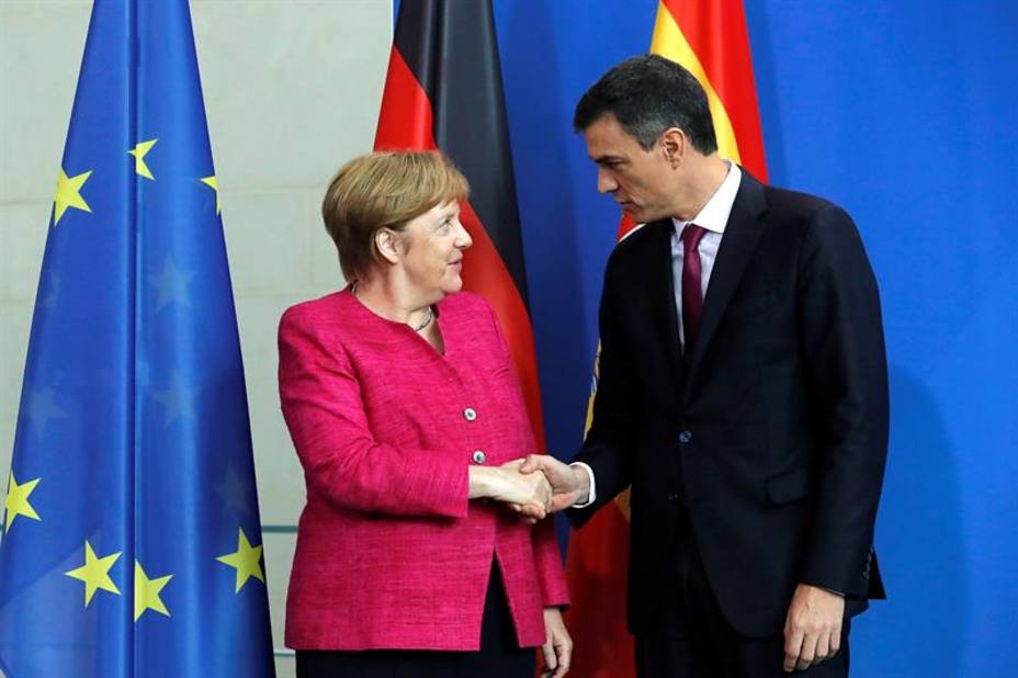 Merkel, dispuesta a apoyar a España si crece la llegada de inmigrantes