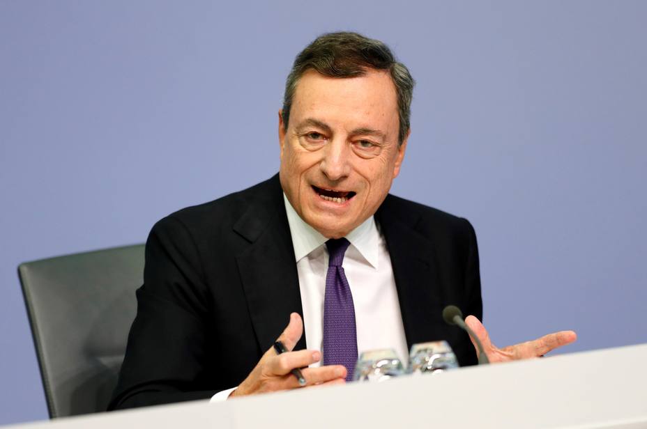 Draghi dice que el acuerdo de la CE y EEUU es una buena señal