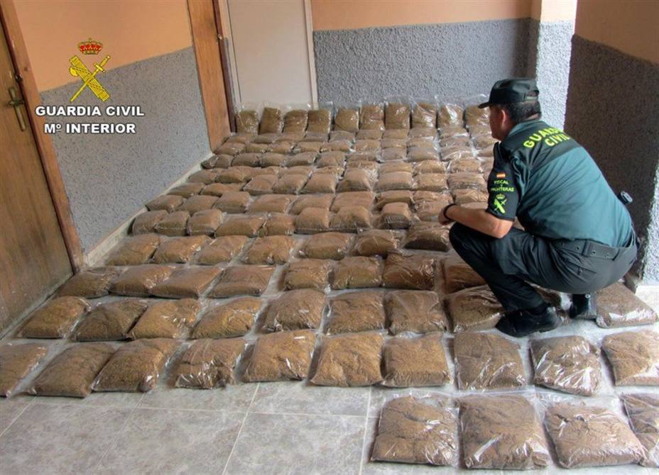 Guardia Civil de la Región se incauta de cerca de 200 kilos de picadura de tabaco de contrabando