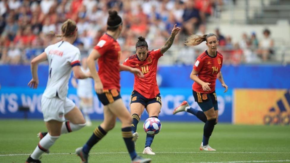 Fútbol/Selección.- La selección femenina se despide en octavos del Mundial tras caer (1-2) ante Estados Unidos
