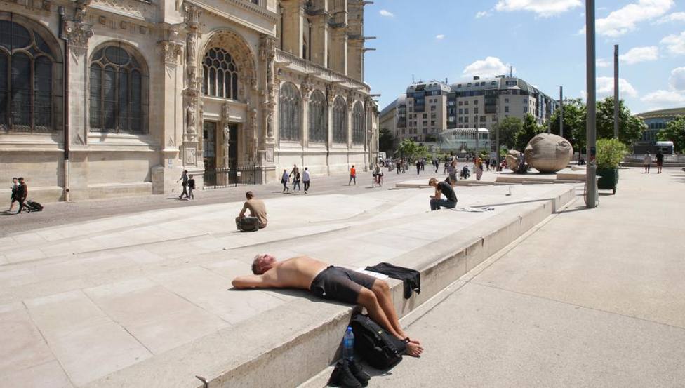 Francia reconoce casi 1.500 muertes adicionales por las dos últimas olas de calor