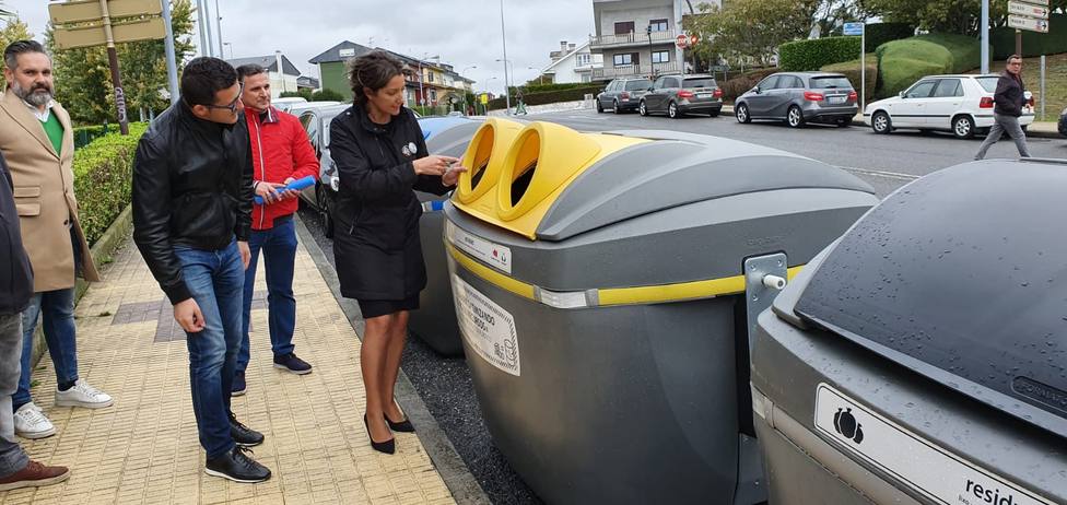 Lugo instala contenedores inteligentes que envían información sobre su nivel de llenado